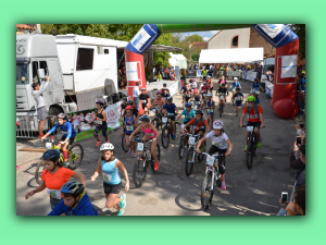 0144-Ronde des Chateaux 2017.jpg